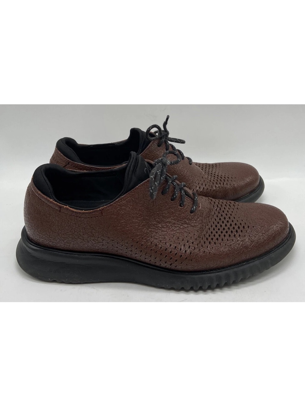 Cole Haan Zerogrand Laser Wingtip Oxfords Brown & Black Mens Size 8.5 US C28259